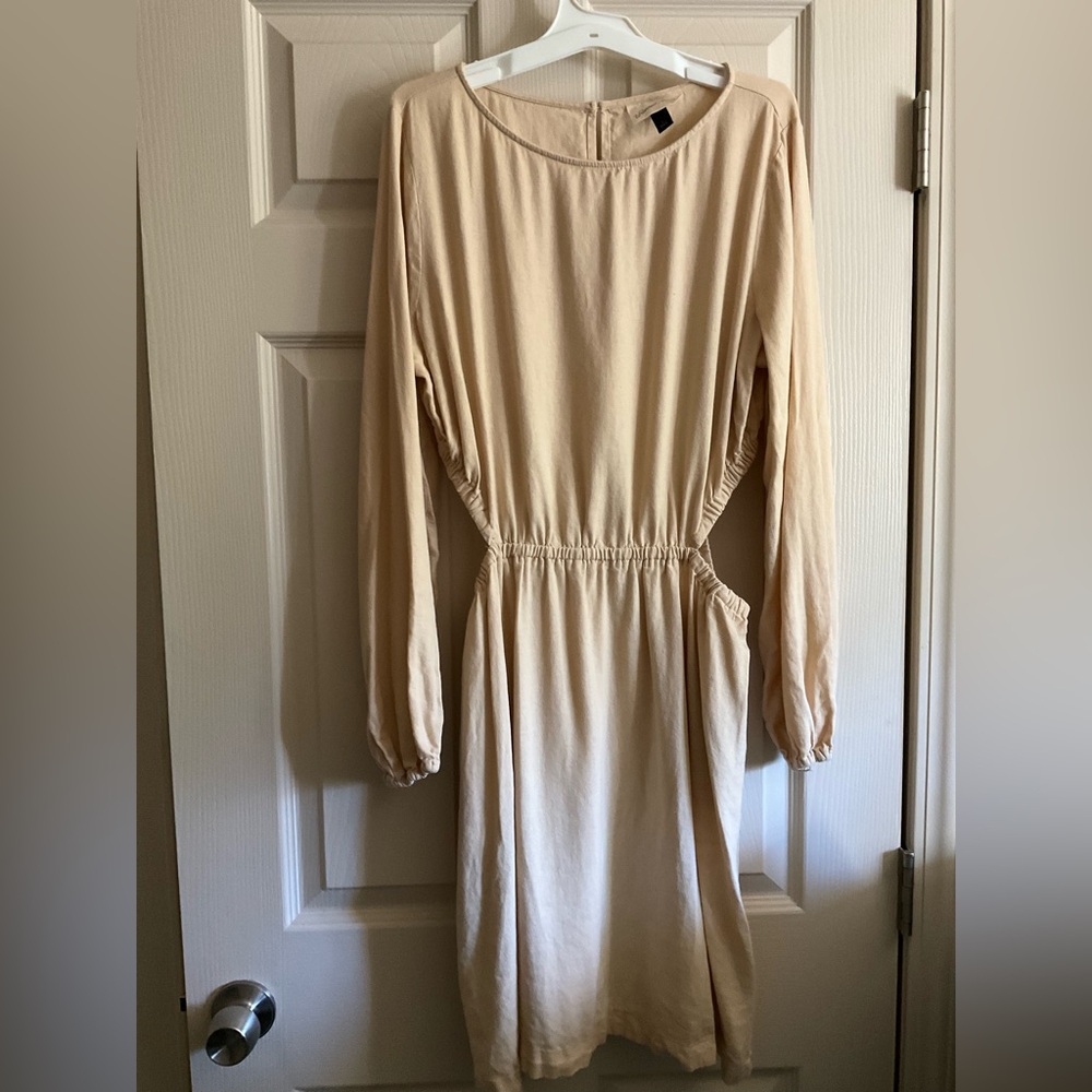 Universal Thread Long Sleeve Large Elasticized Waist Cutouts Summer Chic Dress